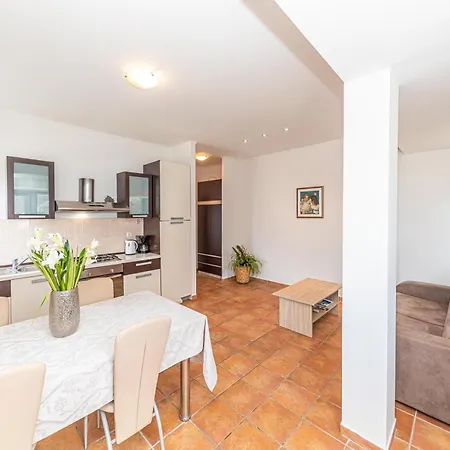 Apartamento Tina Split